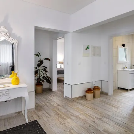 Santa Rita Greenhouse