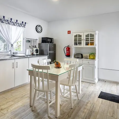 Santa Rita Greenhouse