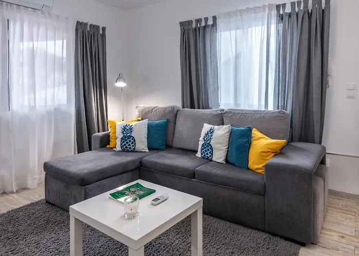 Santa Rita Greenhouse Ponta Delgada (Sao Miguel)